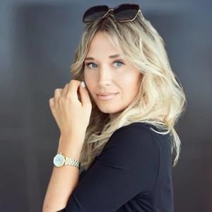 Meet your Posher, Viktoria